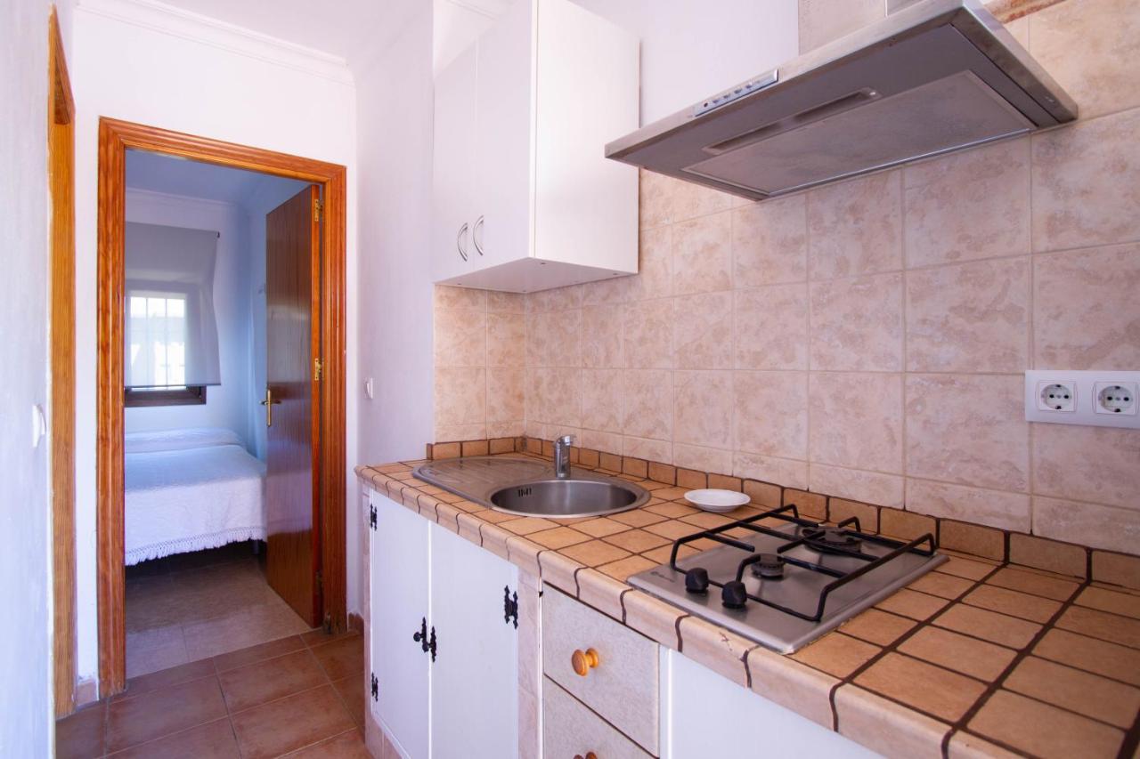 Apartamentos Turisticos Trajano Bolonia Bagian luar foto