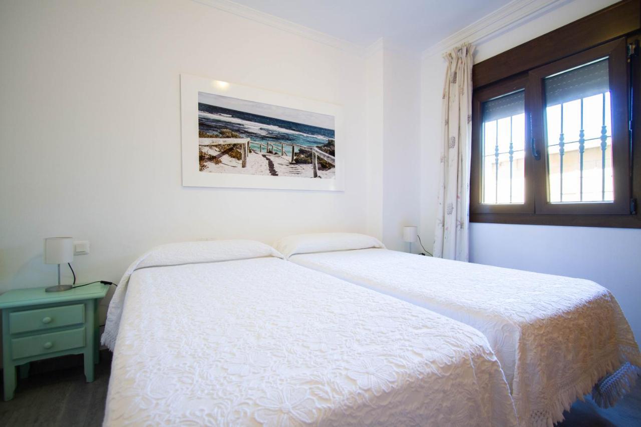 Apartamentos Turisticos Trajano Bolonia Bagian luar foto